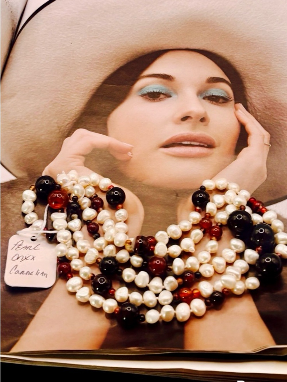Pearl Onyx Carnelian Gemstone Necklace - Picture 1 of 8